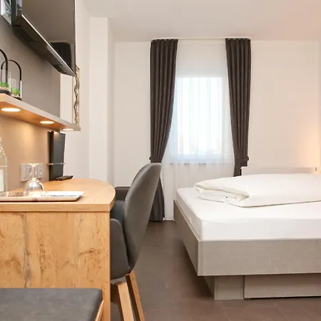 Szálloda Adler Inneringen-Hettingen