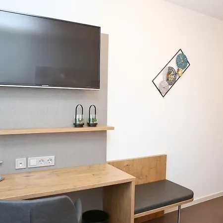 Adler Hotel 3*