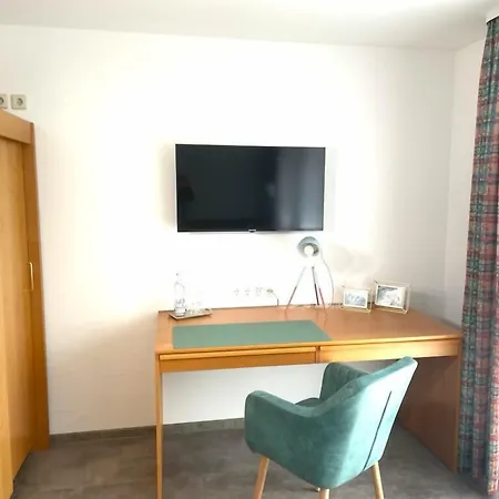 Adler Hotel